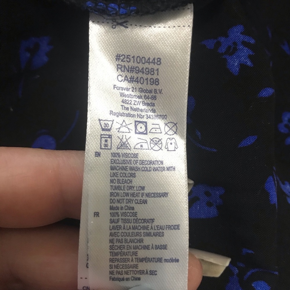 ⭐️3 for $25⭐️ Forever 21 dress - Picture 6 of 6
